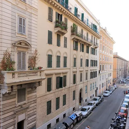 Apartment Lucky Domus Manzoni