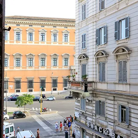 Apartment Lucky Domus Manzoni *