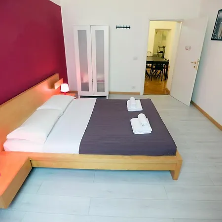 Apartment Lucky Domus Manzoni *