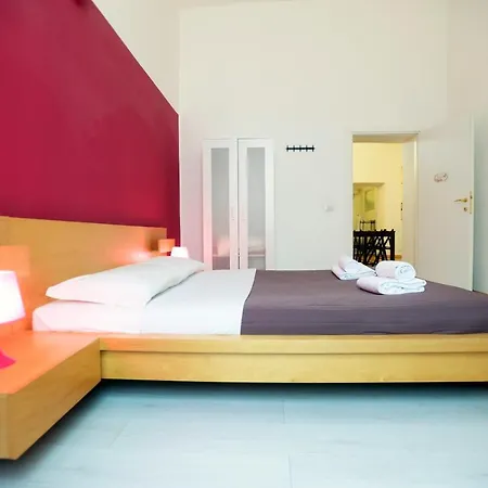 Lucky Domus Manzoni Apartment Rome